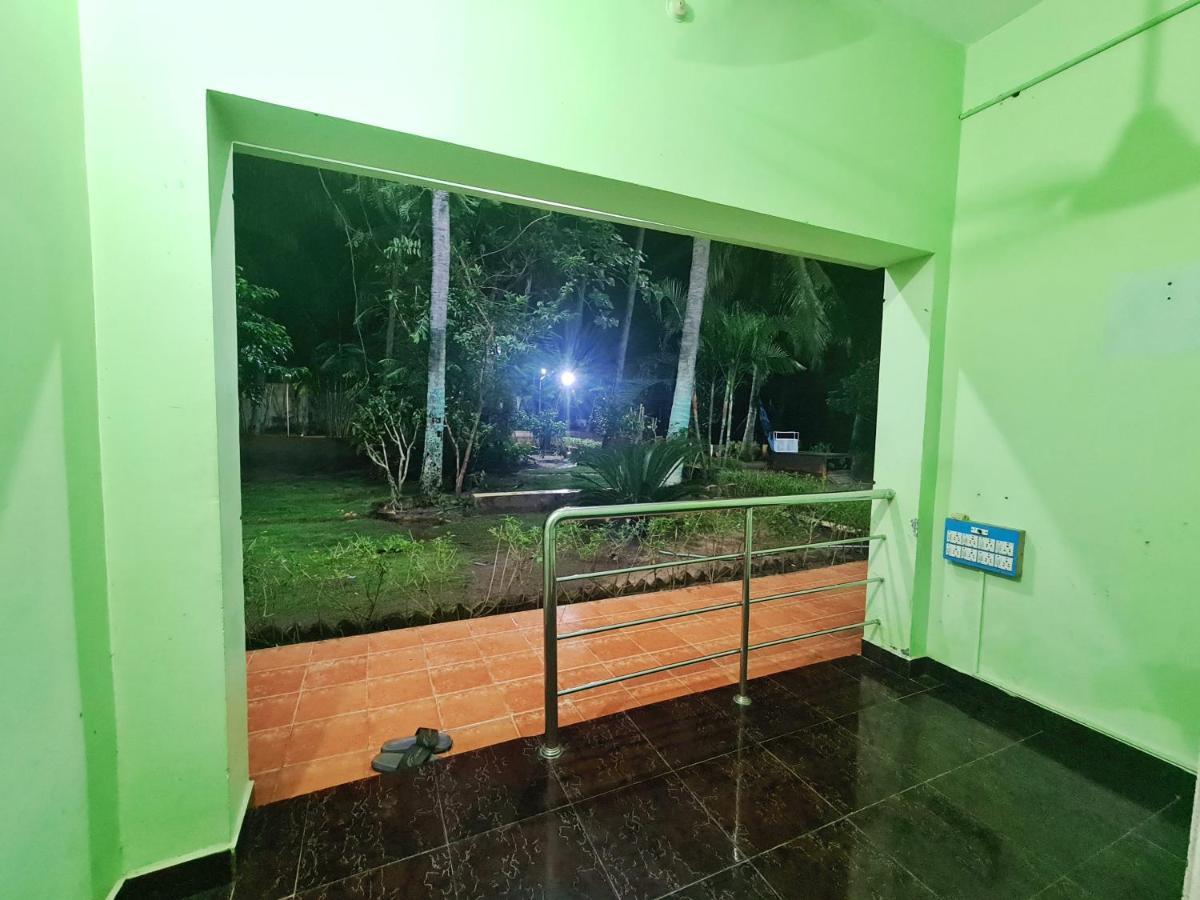 Rk Resorts Karaikal Exterior foto